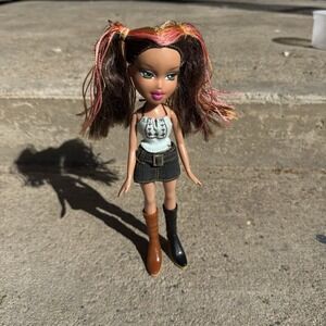 Bratz Fianna Doll MGA Entertainment Collection 2003 REDRESSED
